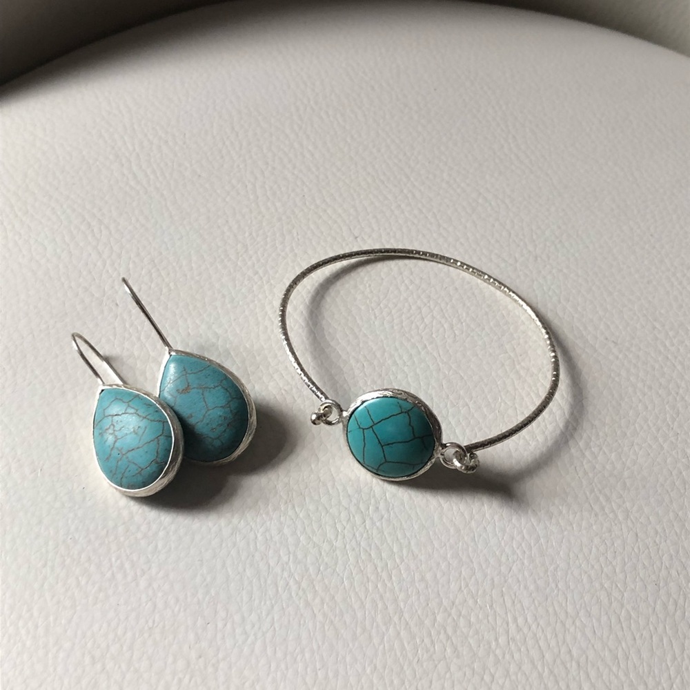 Handmade earrings and bracelet set